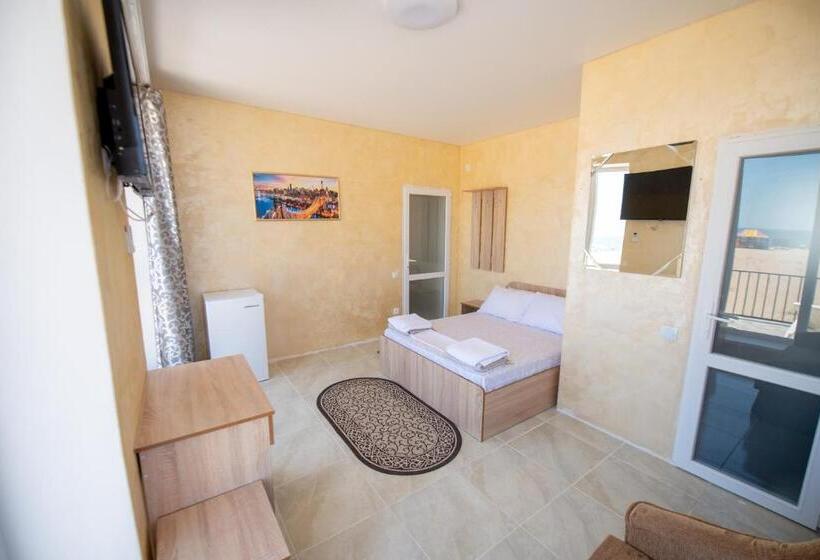 اتاق سه نفره سوپریور با چشمانداز دریا, ля вады