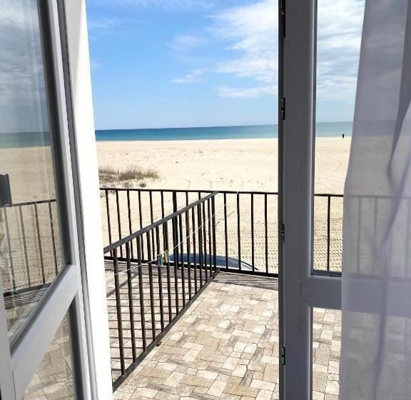 اتاق سه نفره سوپریور با چشمانداز دریا, ля вады