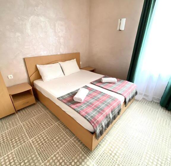 سوئیت 2 خوابه, ля вады