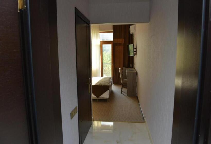 اتاق استاندارد, Hirkan Park