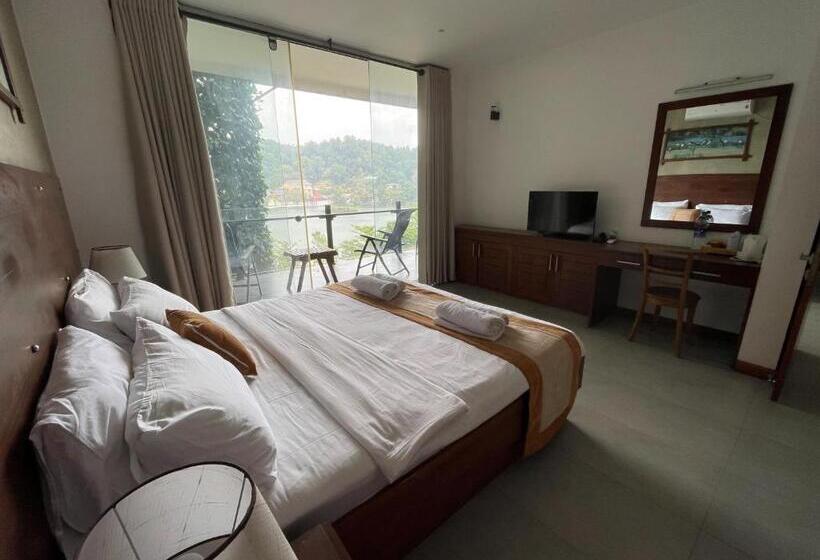 חדר סטנדרט עם מיטת קינג, Lotus Lake Residence