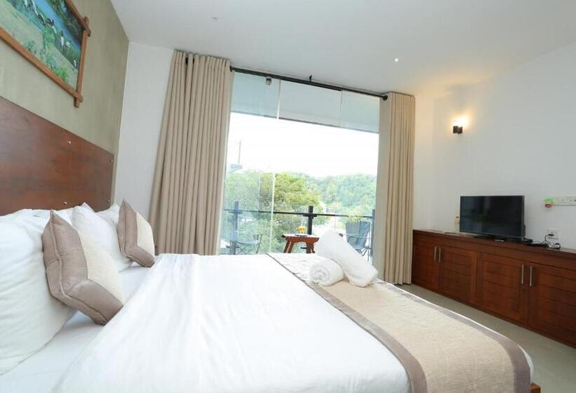 חדר סטנדרט עם מיטת קינג, Lotus Lake Residence