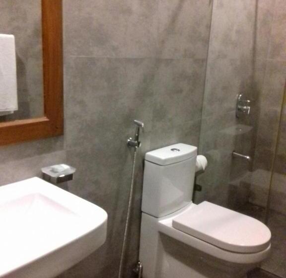 חדר סטנדרט עם מיטת קינג, Lotus Lake Residence