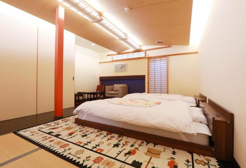 غرفة قياسية حمام مشترك, Ootoku