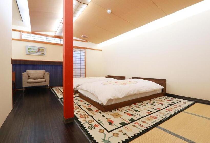 غرفة قياسية حمام مشترك, Ootoku