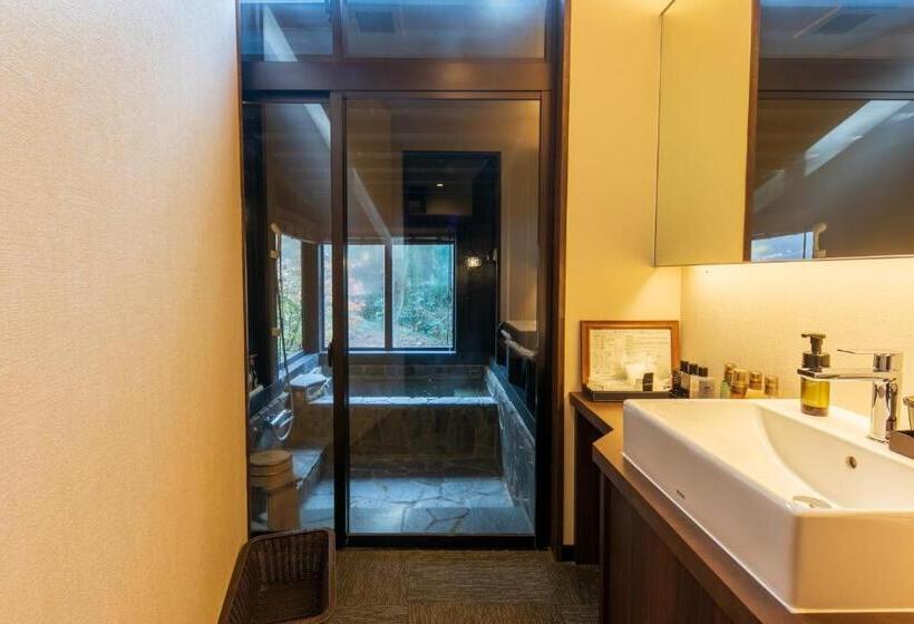 标准间, Sengokuhara Hisanoha