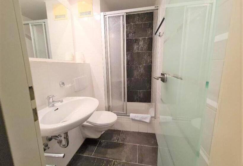 جناح, Familien Hotel Am Tränkbachtal Frauenwald