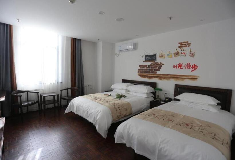 Семейный Номер, Time Traveller Hotel   Near The Grass Skyline, Dajingmen, Zhangjiakoubu, 20 Minutes Away From Zhangj