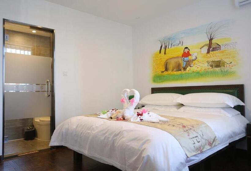 Люкс, Time Traveller Hotel   Near The Grass Skyline, Dajingmen, Zhangjiakoubu, 20 Minutes Away From Zhangj