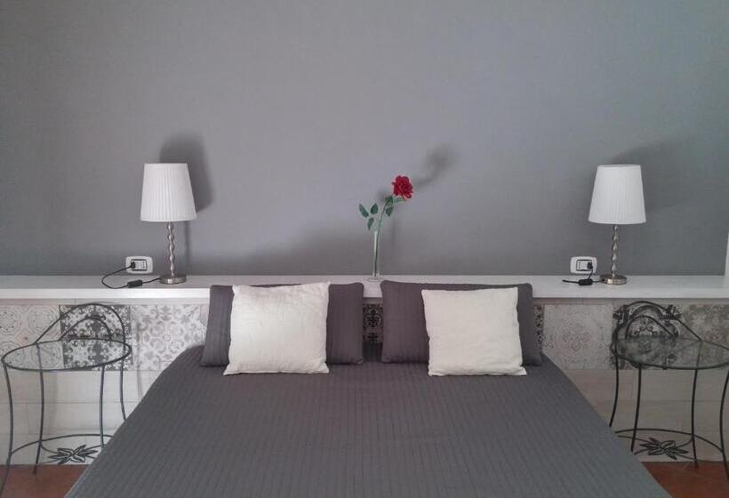 带阳台的豪华间, Camera & Caffès