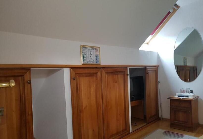 Номер Economy, Pensiunea Lőrincz  Panzió