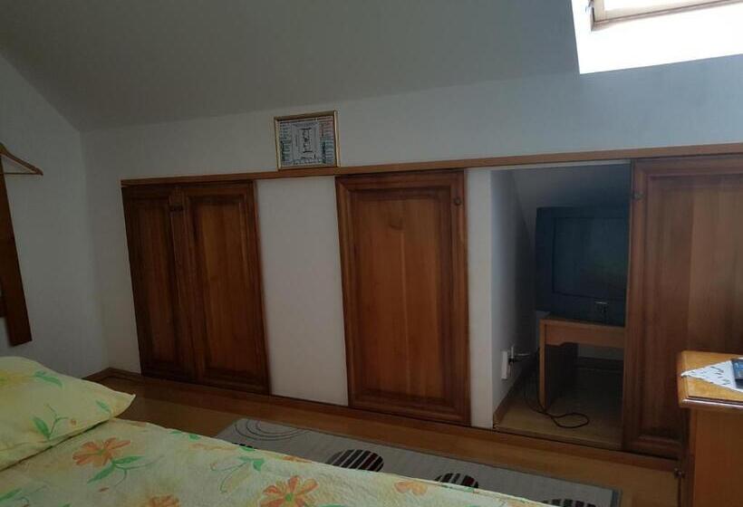 Номер Economy, Pensiunea Lőrincz  Panzió