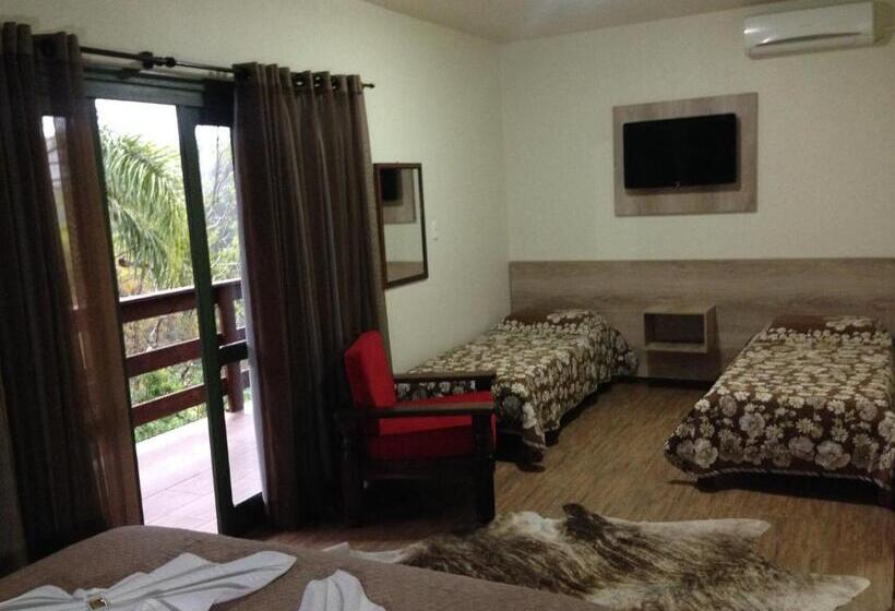 4인용 스탠다드 룸, Pousada Da Baronesa