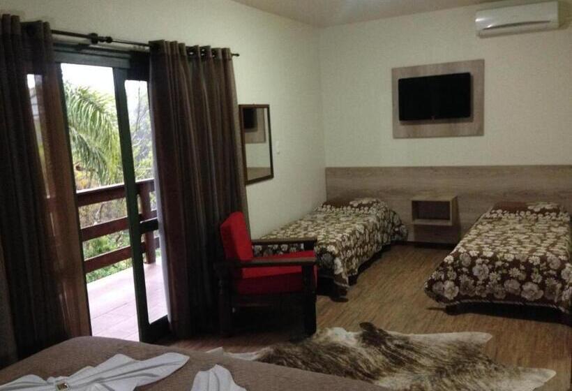 4인용 스탠다드 룸, Pousada Da Baronesa