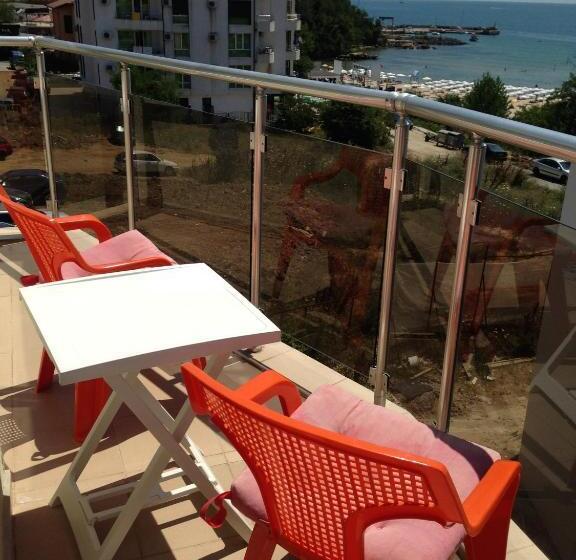 Апартаменты 1 Спальня Вид на Море, Zapovedni Rai