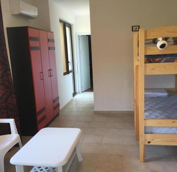 Family Suite, Zapovedni Rai