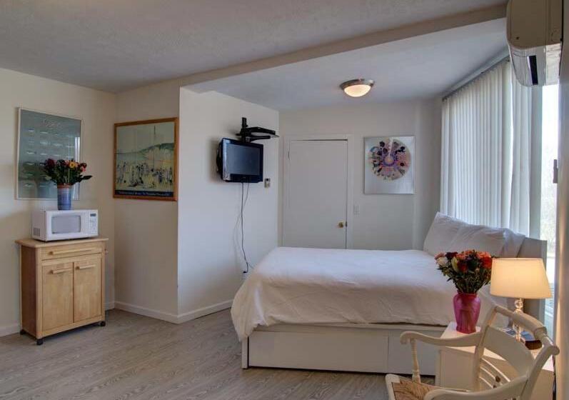 Family Suite, Wavecrest Resort