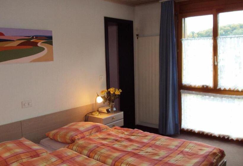 غرفة قياسية, Auberge Restaurant Couronne