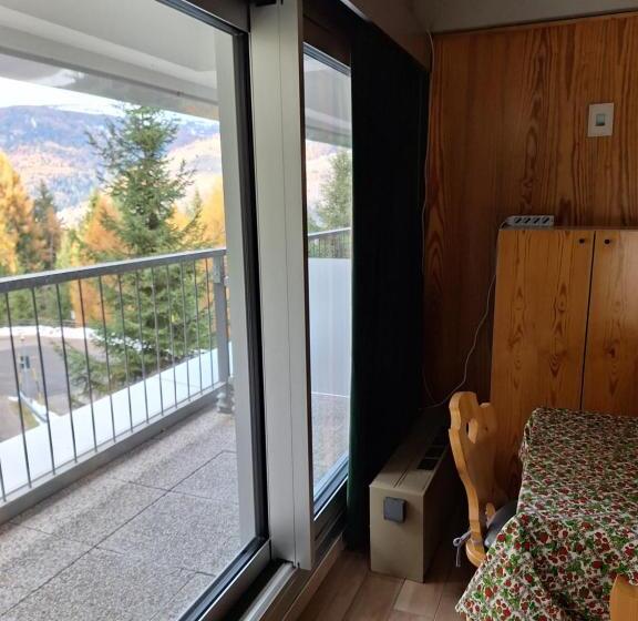 침실 1개 발코니 아파트, Appartamenti Vacanze Casa  Residence Albare   Check In Vacanze Casa   Marilleva 900