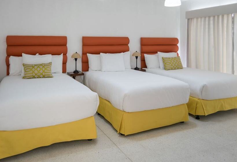 اتاق خانوادگی, In & Out