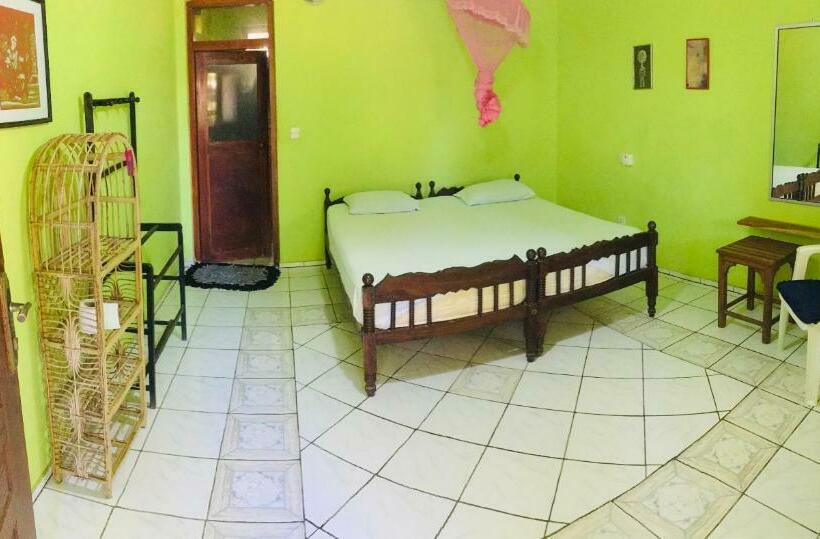 Номер Economy, Temple Flower Guest