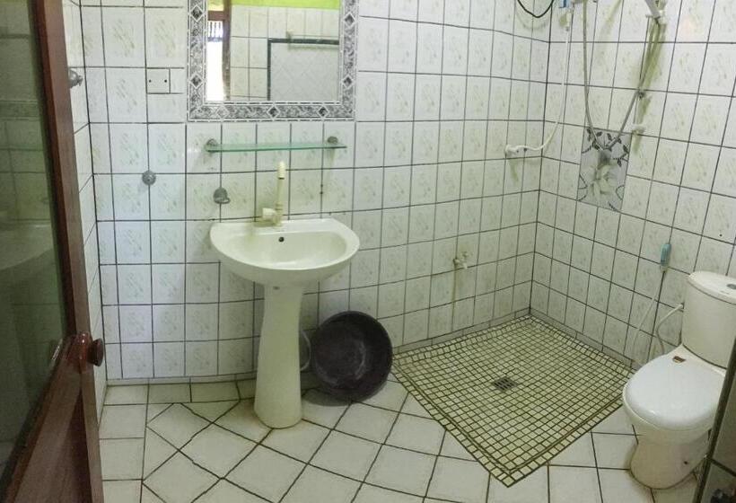 Номер Economy, Temple Flower Guest