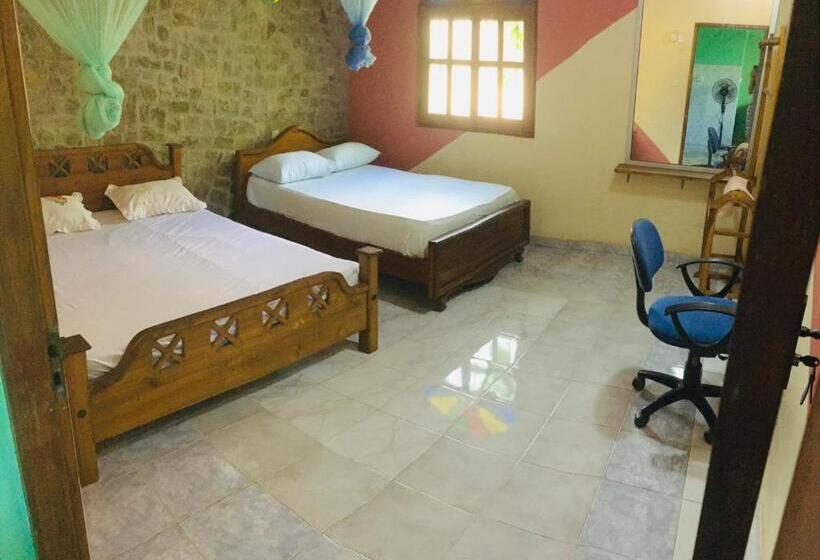 Семейный Номер, Temple Flower Guest