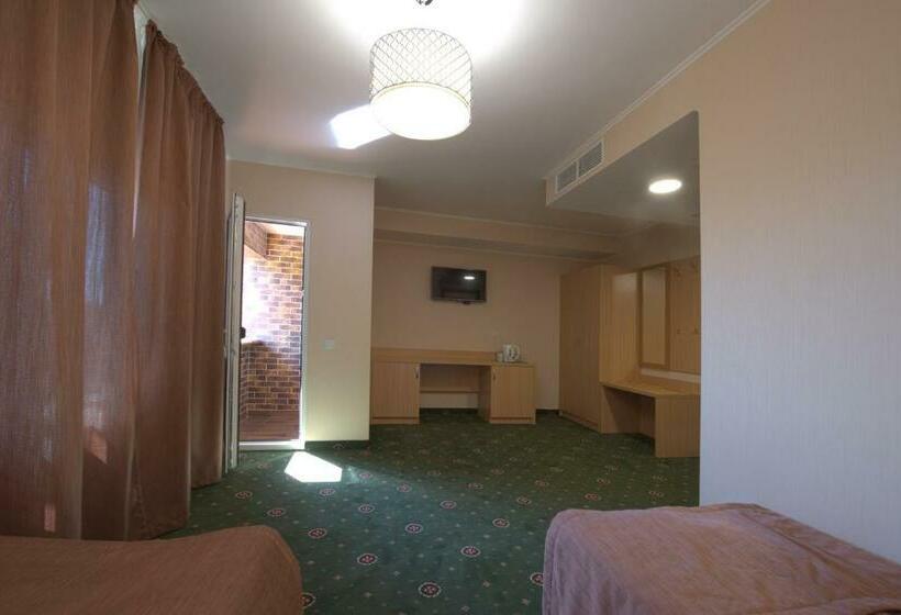 اتاق استاندارد, Advenus