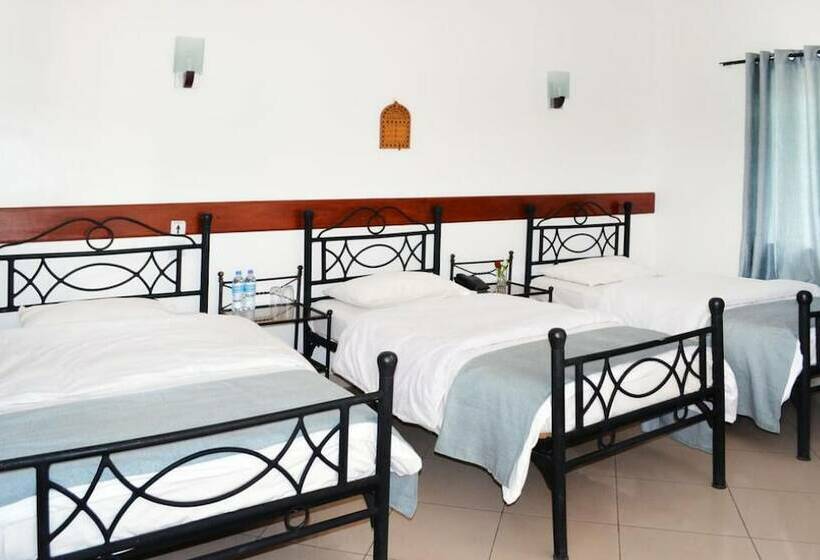 Номер Стандарт Трехместный, Arusha Naaz