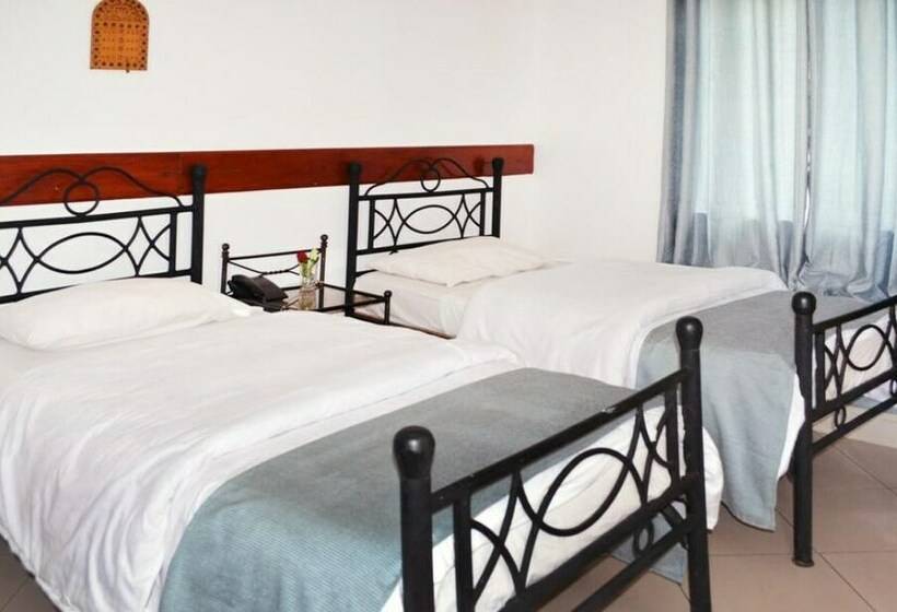 Номер Стандарт Трехместный, Arusha Naaz