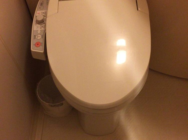 חדר סטנדרט יחיד, Crown Hills Nakamura