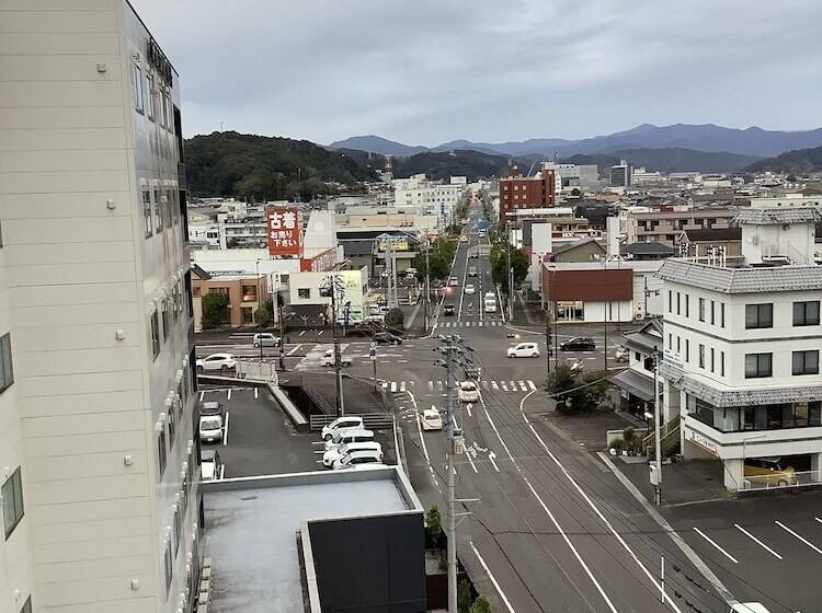 חדר סטנדרט, Crown Hills Nakamura