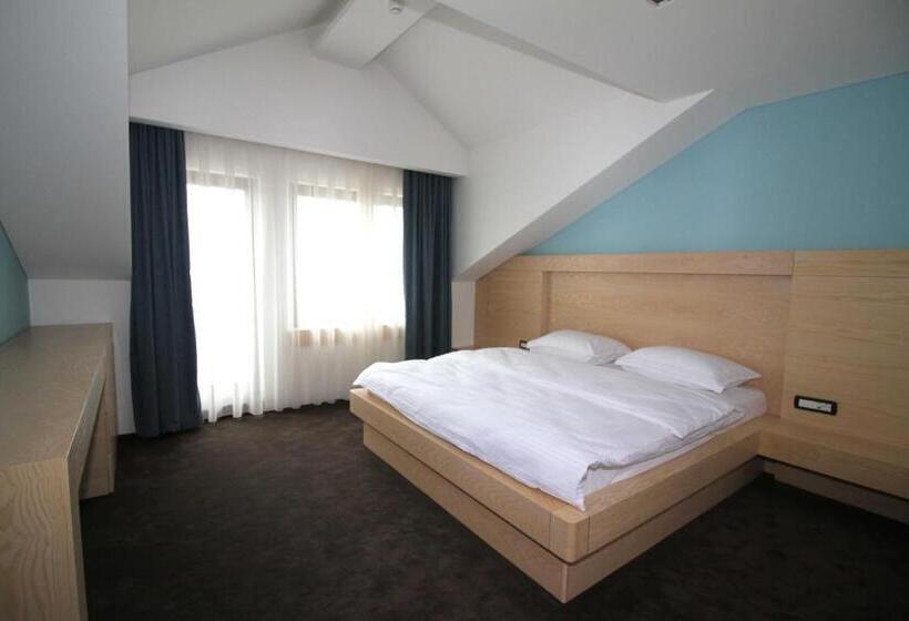 Suite Premium, International Prishtina & Spa