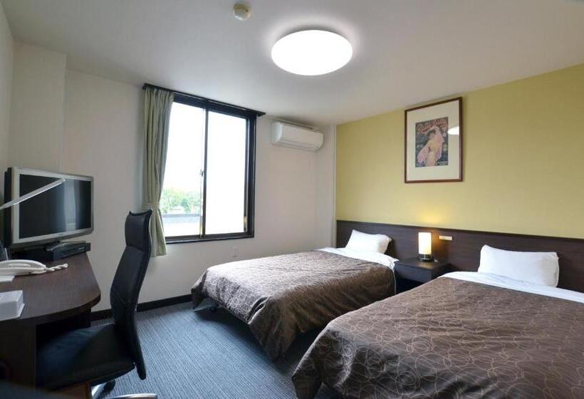 غرفة قياسية, Isahaya Daiichi