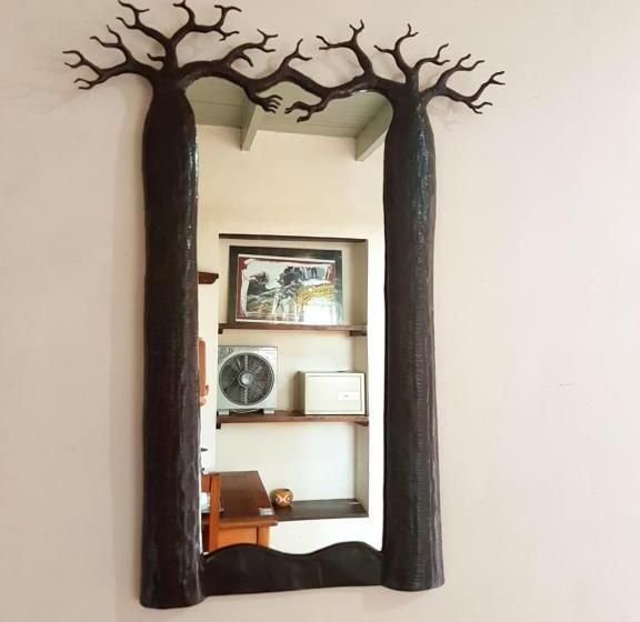 اتاق استاندارد, Le Trianon