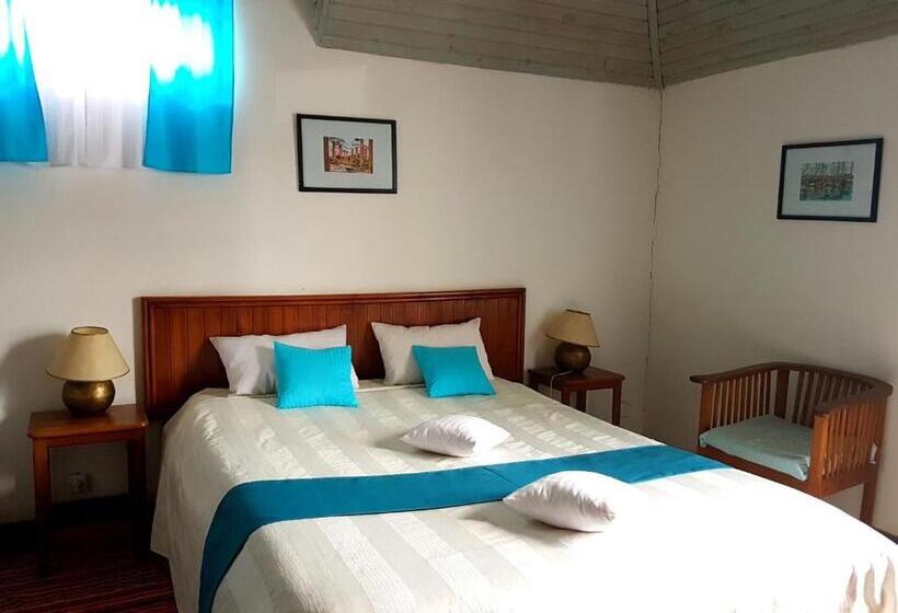 اتاق خانوادگی, Le Trianon