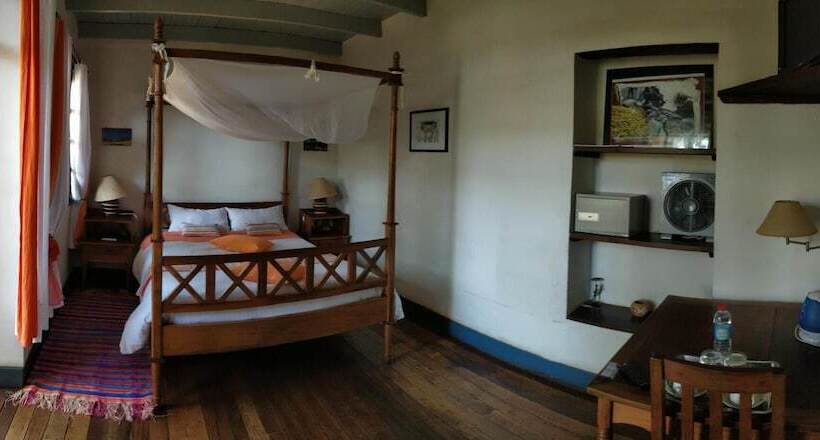 اتاق استاندارد, Le Trianon