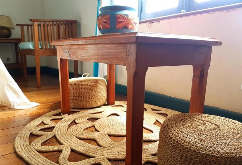 اتاق خانوادگی, Le Trianon