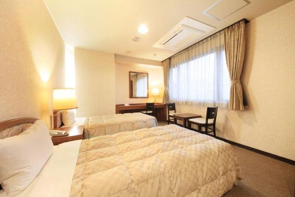 חדר סטנדרט, Shinmatsudo Station