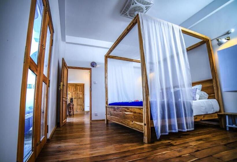 豪华套房, Amanta Beach