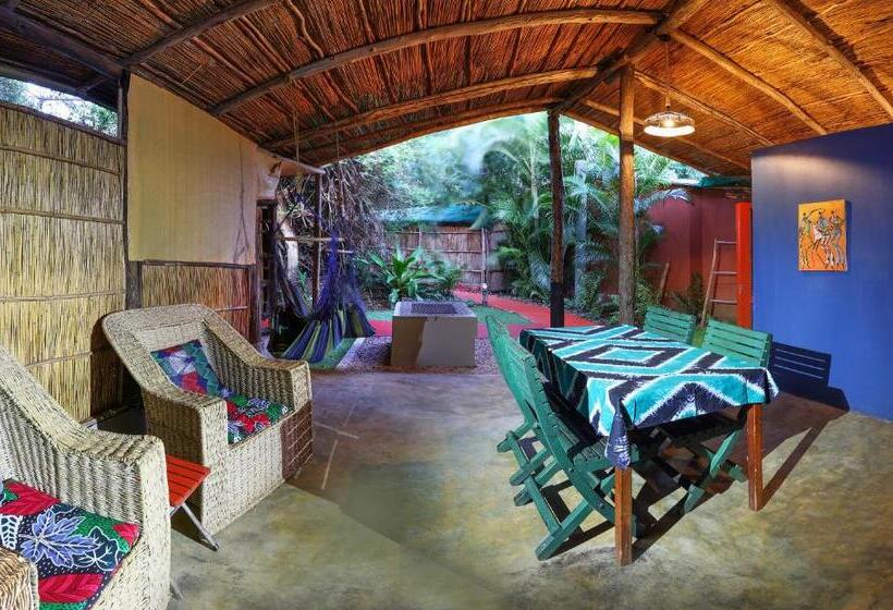 스탠다드 방갈로, Gala Gala Eco Resort