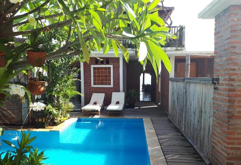 プールの見えるデラックスルーム, Amed Sunset Beach