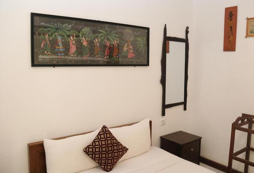 Номер Basic, Thal Sewana Home Stay