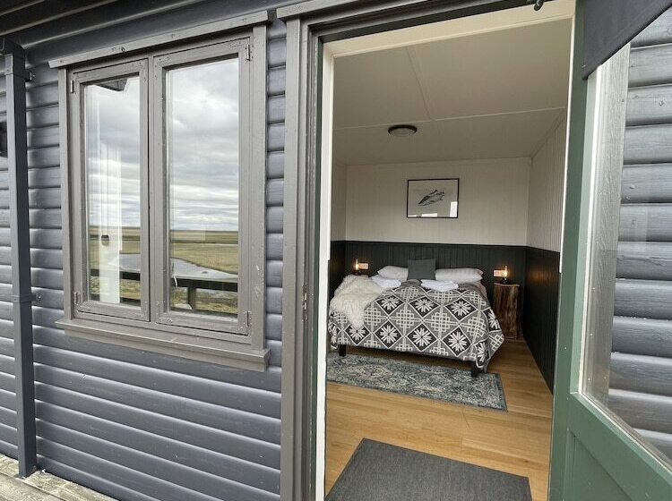 اتاق سوپریور, Aurora Lodge