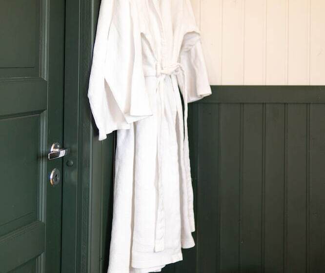 اتاق سوپریور, Aurora Lodge