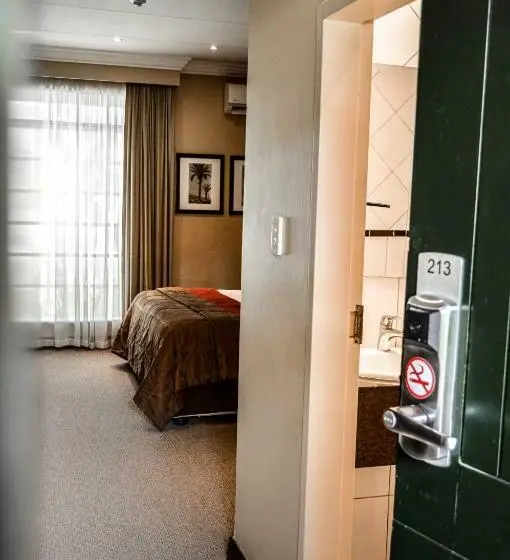 スタンダードルーム, Indaba Hotel, Spa & Conference Center