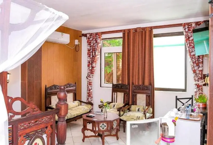 اتاق لوکس, Kahama Hotel Mombasa