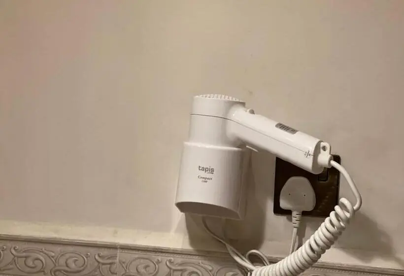اتاق لوکس, Midland Hotel Nakuru