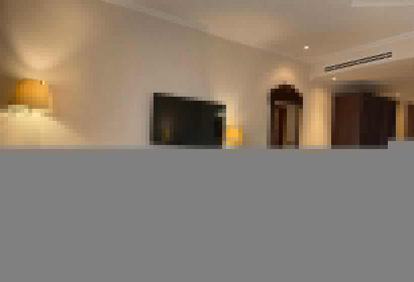 اتاق لوکس, Midland Hotel Nakuru