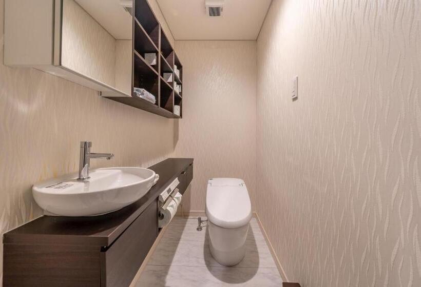 Люкс, Residence Hotel Takayama Station